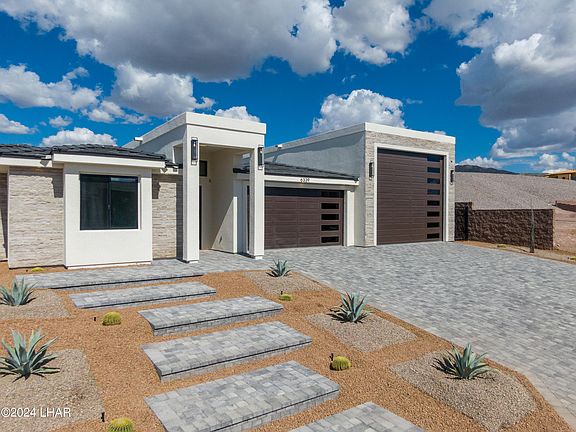 2nd image of 6339 Avienda De Las Colinas
