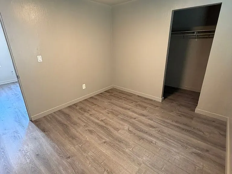 222 Jennings St #2 — Photo 10