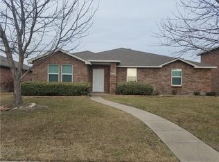 3052 Amber Waves Ln, Lancaster, TX 75134