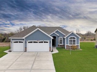 2915 N 127th Ter, Kansas City, KS 66109