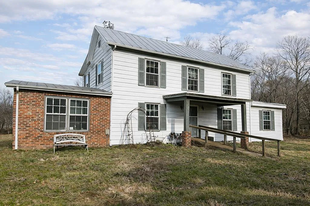 3970 Hungarytown Rd photo 1