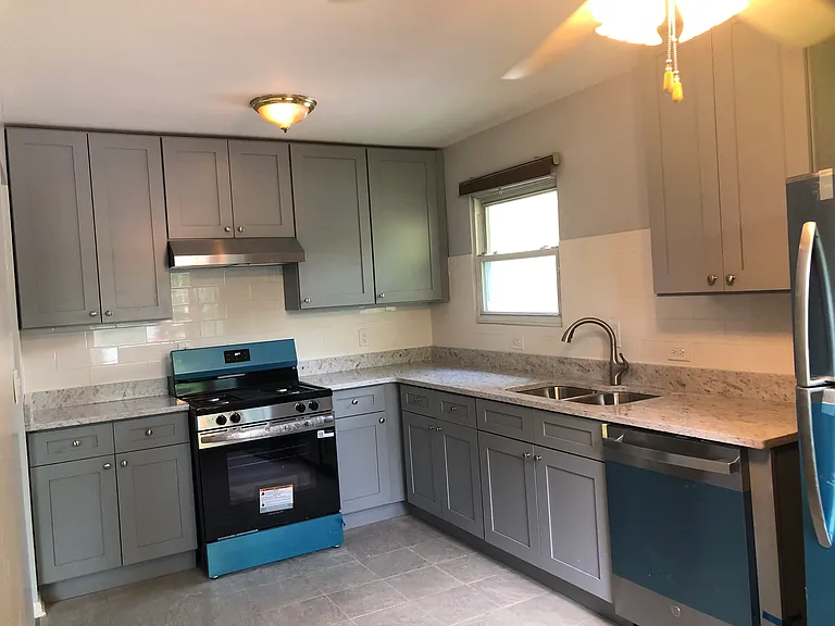 108 Allison Ct — Photo 9
