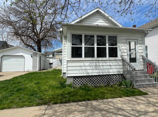 519 Lafayette St, Winona, MN 55987