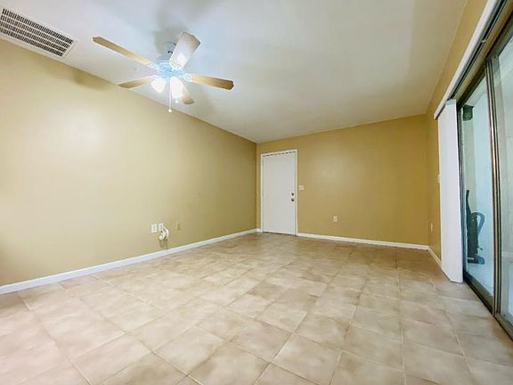 4th image of 1103 Cypress Gardens Blvd #27