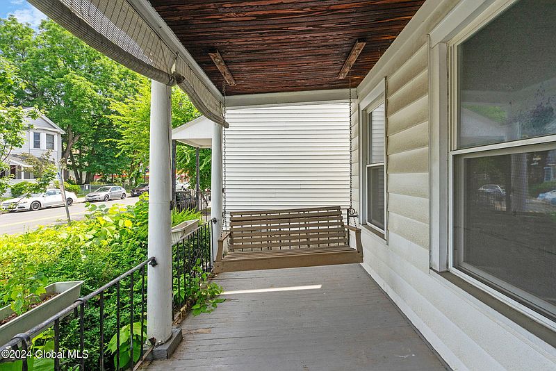 4th image of 419 5th Avenue