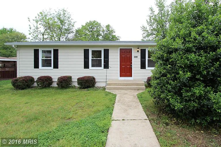 6522 Drylog St photo 1
