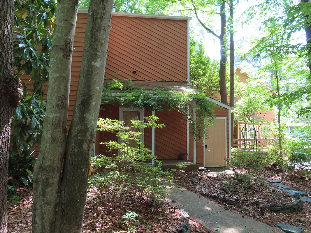 2 bed, 1187 sqft, $1,895 — Photo 2