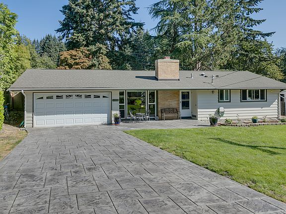 New Stamped Driveway-Patio