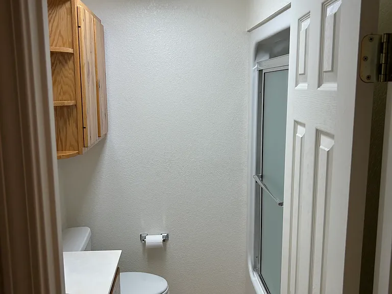 504 Sudderth Dr #9 — Photo 7