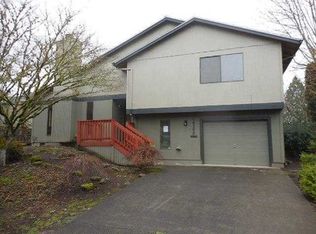 18290 SW Ewen Dr, Beaverton, OR 97003