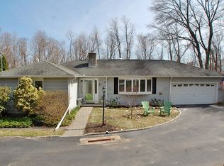 72 Circle Dr, Oak Ridge, NJ 07438