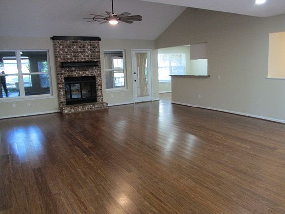 5th image of 603 Hillcrest Dr #603