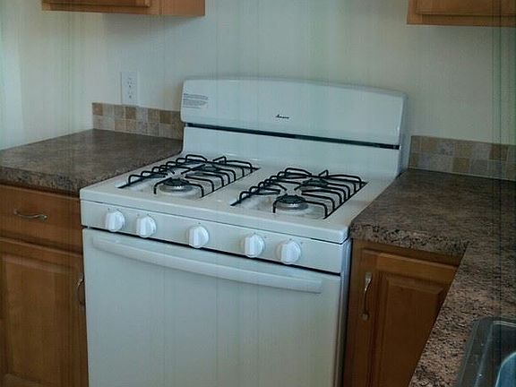 2nd image of 6224 W Jefferson St #1