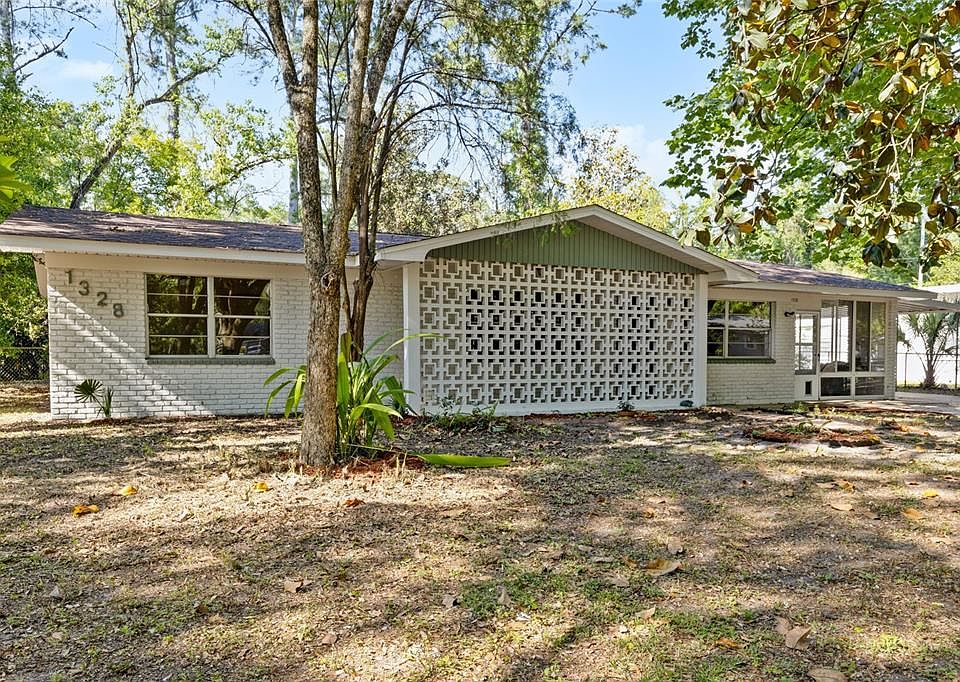 1st image of 1328 NE 32ND AVENUE