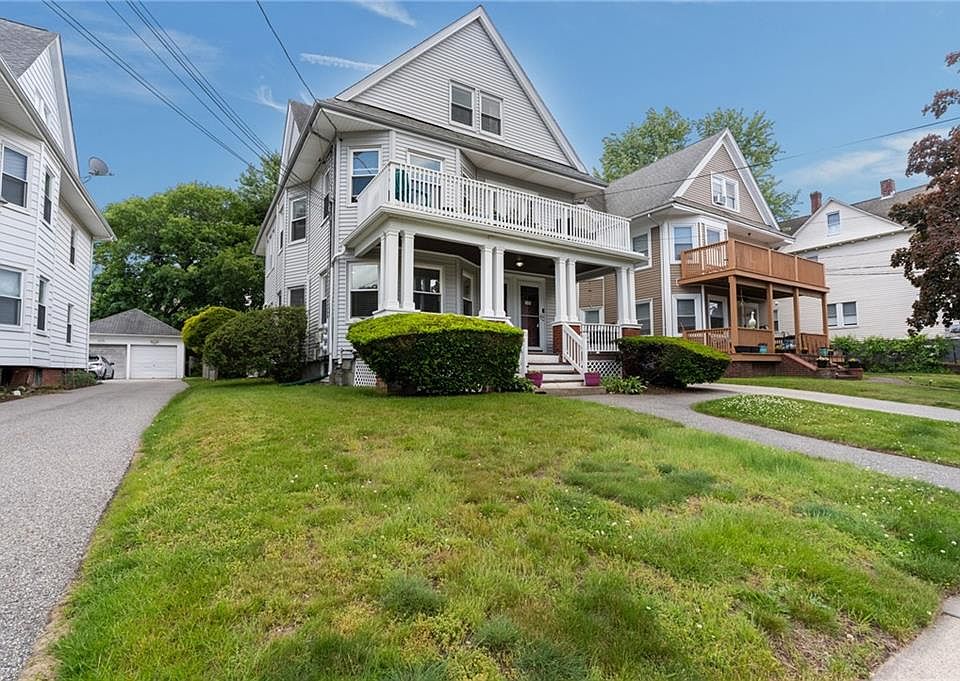 1st image of 106 Norwood Ave #1