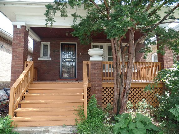 3rd image of 6635 S Mozart St