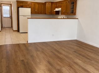 808 Broadway APT A, Jefferson City, MO 65101