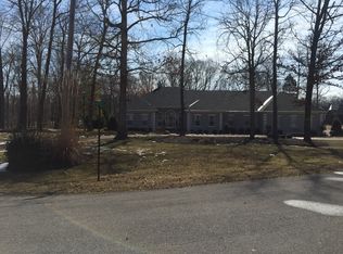 134 Hunter Dr, Paris, TN 38242