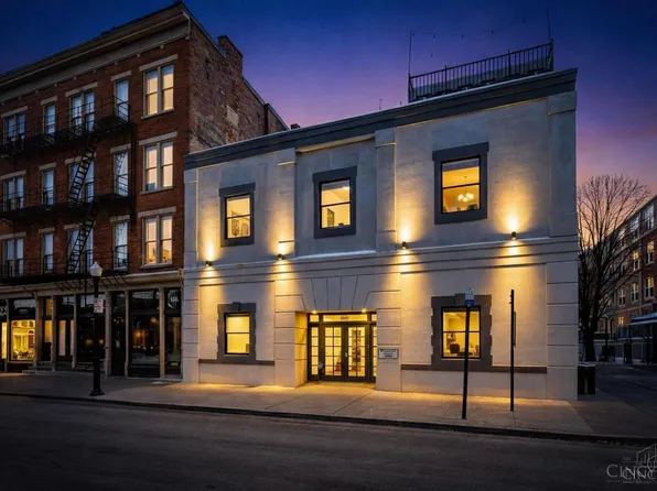 808 Elm St #2C, Cincinnati, OH 45202