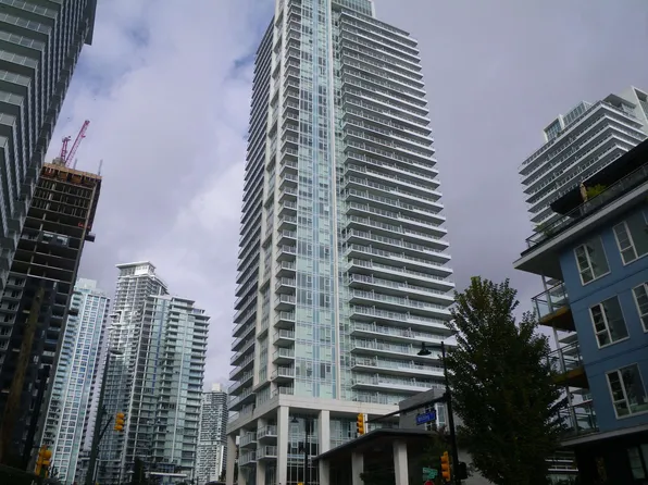 657 Whiting Way #2907, Coquitlam, BC V3J 0J6