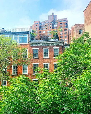 Rented by New York Manhattan Real Estate Incorporated | media 53