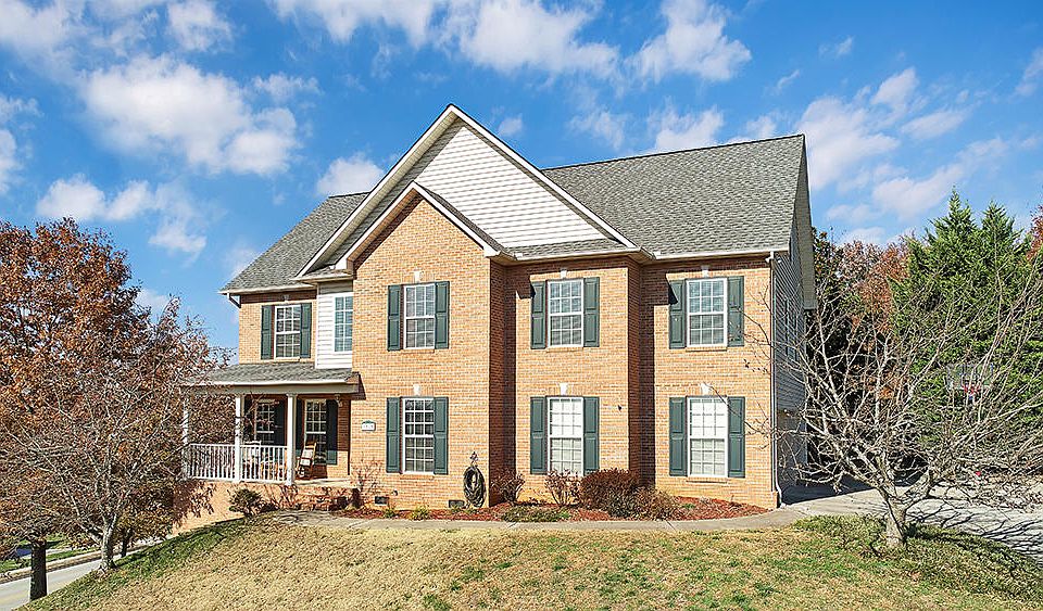1st image of 9515 Hickory Knoll Ln