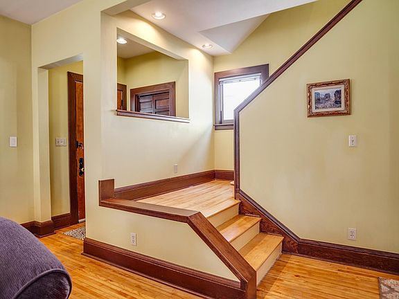 4th image of 3339 Humboldt Ave S
