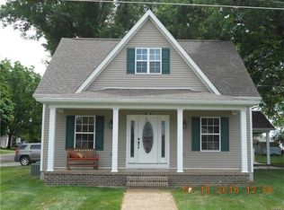 102 W 4th St, Aviston, IL 62216