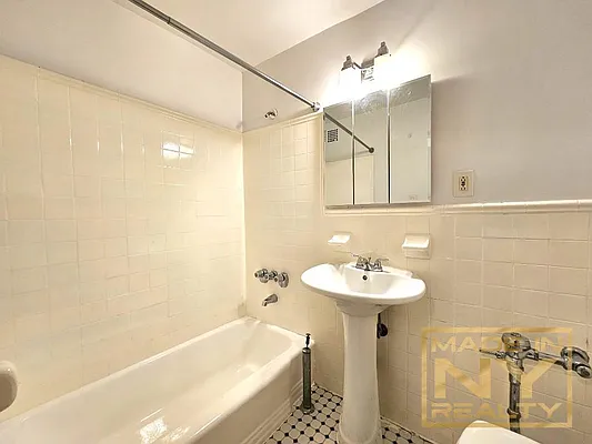 Rented by Made In NY Realty | media 5