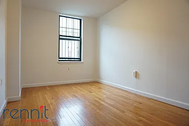 Rented by Rennit Inc.