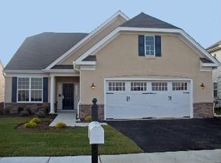 6 Broadview Dr, Medford, NJ 08055