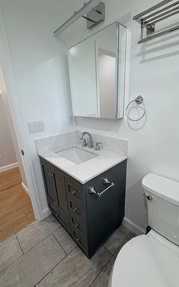 2638 N Frederic St #201 — Photo 26