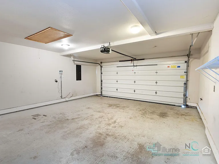 1627 8th Ave — Photo 28