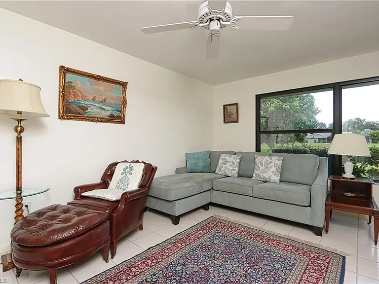 28387 Las Palmas Cir — Photo 12