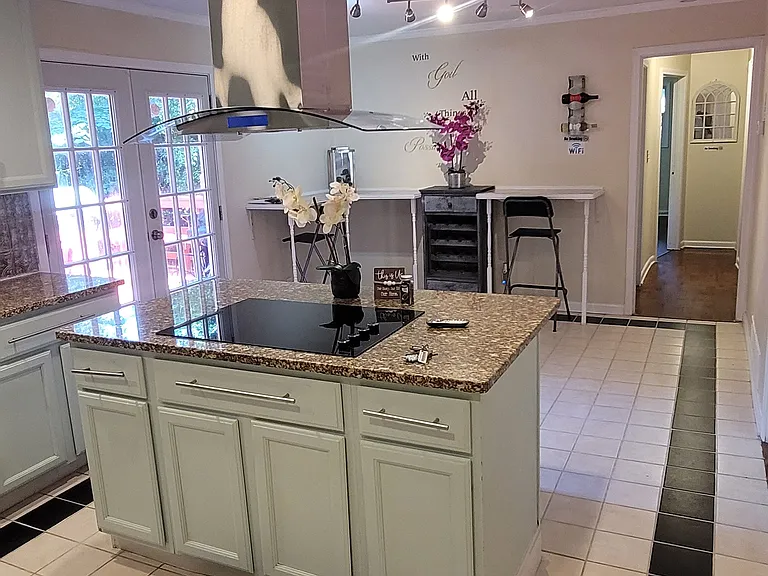 1734 Fairburn Rd SW — Photo 9