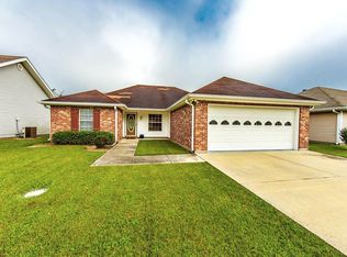 267 T Leigh Dr, Houma, LA 70364