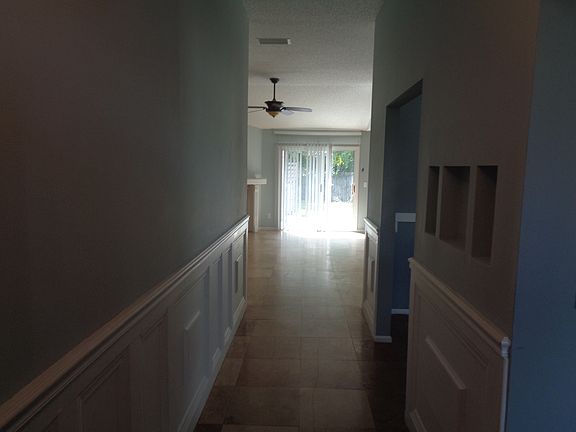 3rd image of 3088 Five Oaks Ln