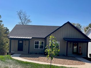 118 Donna Lewis Cir, Nixa, MO 65714