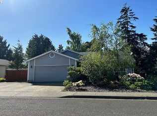 3995 Munsel Creek Dr, Florence, OR 97439