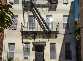 127 N 4th St #1, Brooklyn, NY 11249
