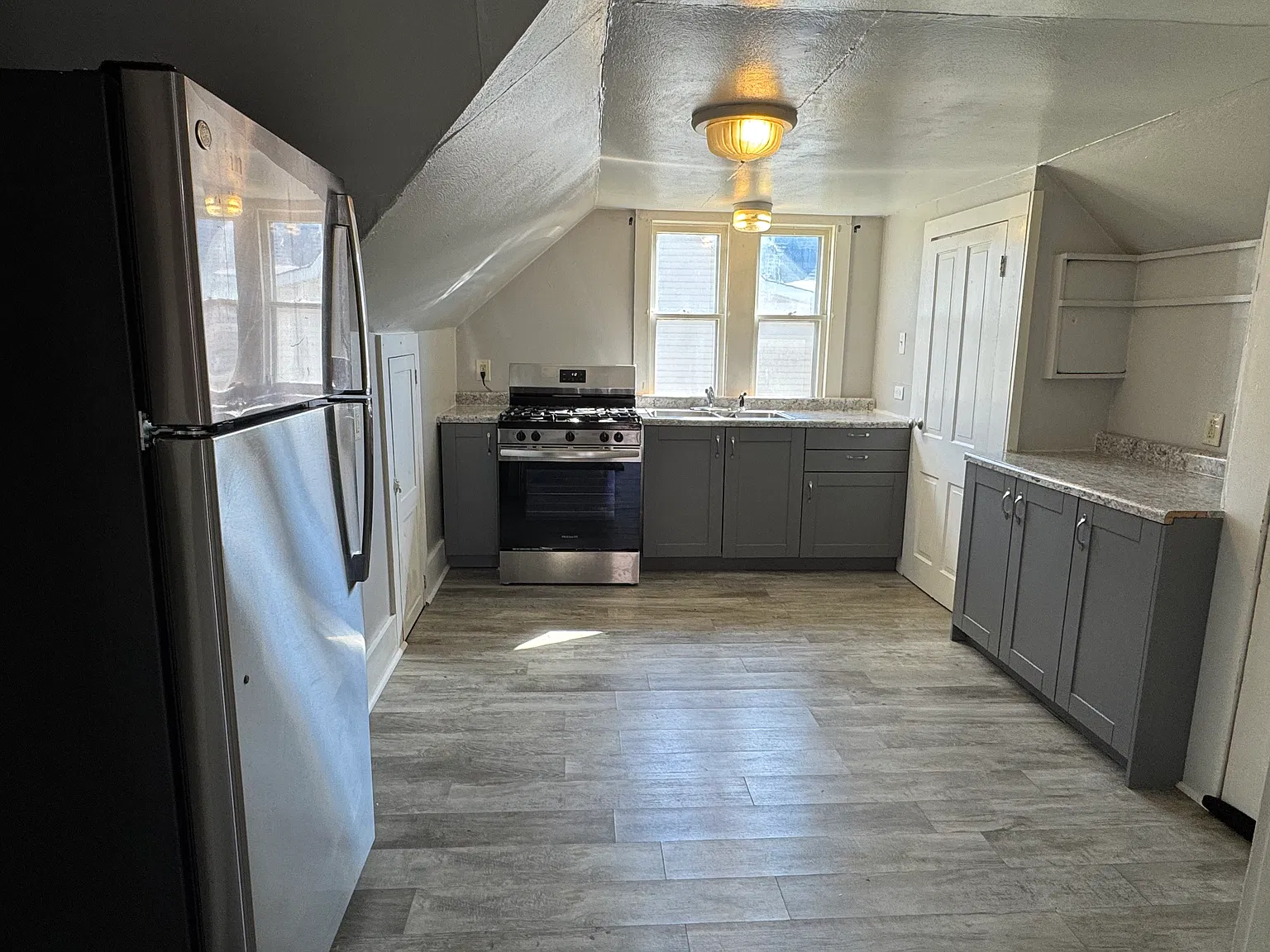 1 bed, 785 sqft, $900 — Photo 1