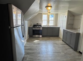 1211 1/2 Tennessee St #2, Michigan City, IN 46360