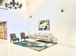 200 Lakeview Dr APT 206, Weston, FL 33326