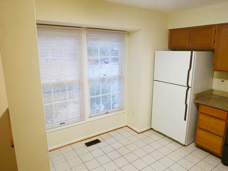 13671 Cedar Creek Ln — Photo 17