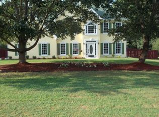 135 Healey Pass, Tyrone, GA 30290