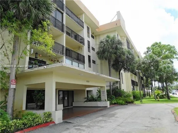 650 NE 149th St APT 110A, Miami, FL 33161