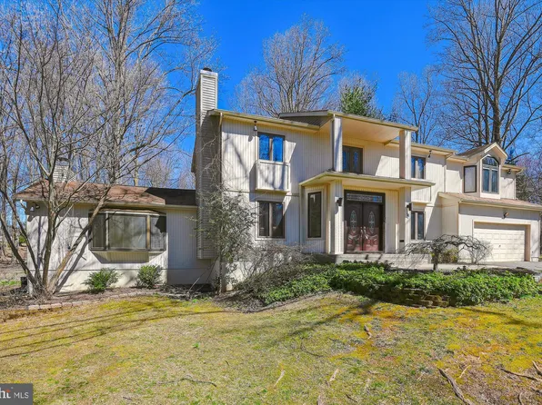 6 King Canute Ct, Owings Mills, MD 21117