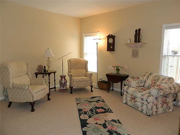 3rd image of 13719 Hawk Lake Dr