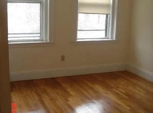 165 Hemenway St APT 9, Boston, MA 02115