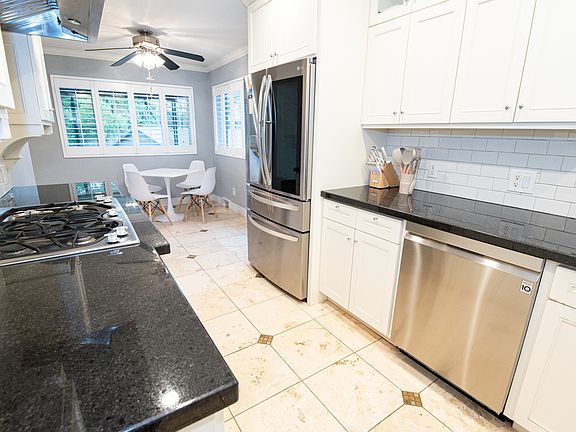 5th image of 2935 E Delsa Dr